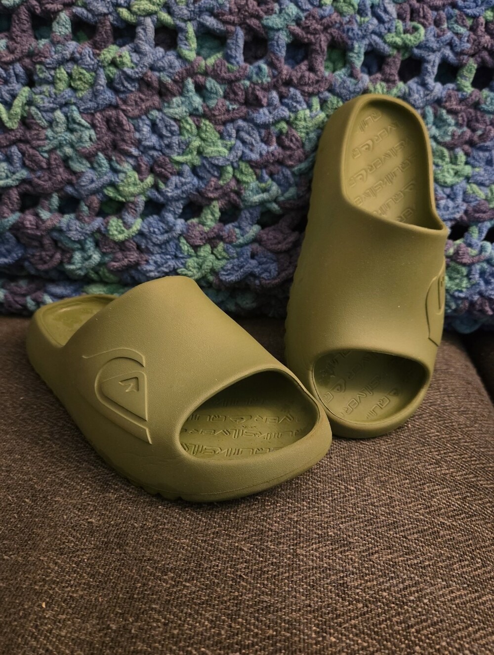 Quiksilver Kids Slides Size 5